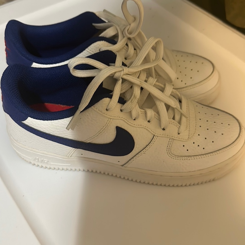 White and blue lightly worn Air Force ones size 7